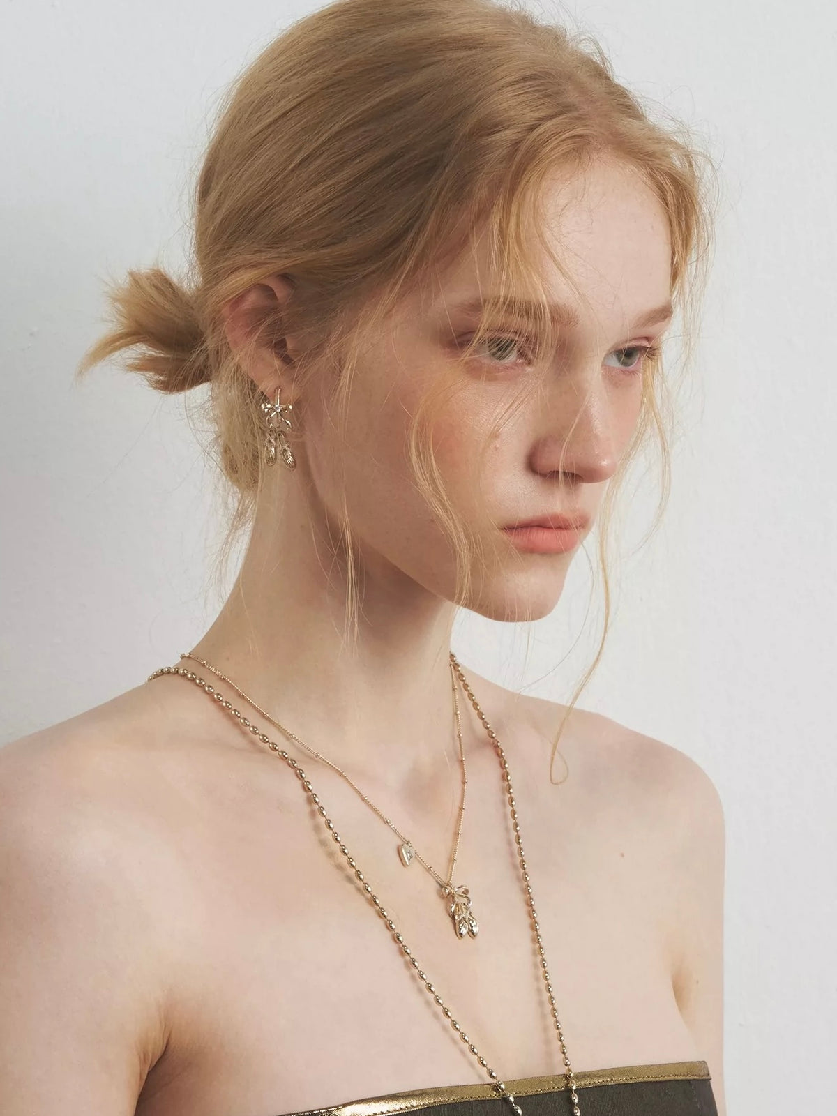 The Ballet Necklace